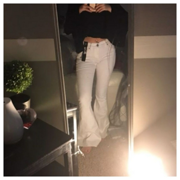 💥White Denim Bell Bottom Flare Jeans - Picture 8 of 8